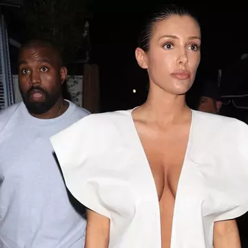 Bianca Censori, mai îmbrăcată ca oricând. Soția lui Kanye West a uimit cu noua ținută