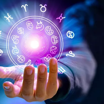 Horoscop 20 august 2024. Secretele ies la iveală pentru nativii Capricorn. Nu se vor mai putea ascunde