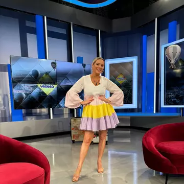 Laura Cosoi a creat comunitatea „Eu te-am făcut, eu te IUBESC” unde s-au strâns 50 000 de mame, la doar o lună de la lansare