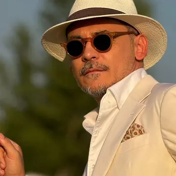 Ce mare și frumoasă s-a făcut fiica lui Răzvan Simion. Ianca a împlinit 20 de ani. "Prințesa!" / Foto