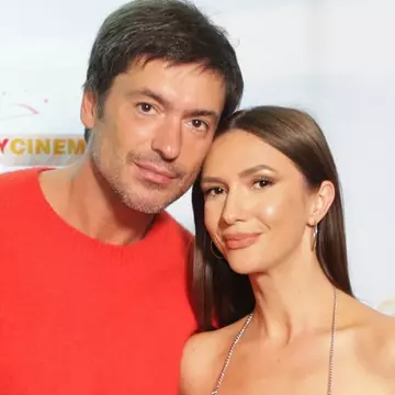 Adela Popescu și Radu Vâlcan, impresii după primul sezon ca proprietari de pensiune în Vama Veche. Ce spun despre colaborarea cu Smiley și  Gina Pistol, Răzvan și Irina Fodor: „E mai greu” / Exclusiv