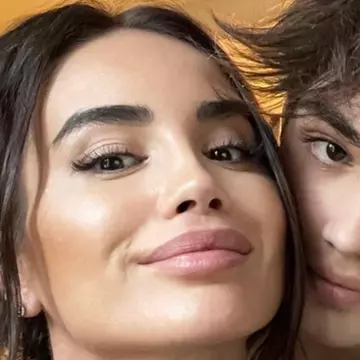 Geanina Ilieș, o mamă care și-a crescut singură fiul: „Sunt o femeie cu principii, care nu s-a comparat niciodată și care a crezut în toate atuurile și forțele ei” / Exclusiv