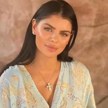 Ileana Lazariuc, apariție rară într-un mall din București. În compania cui a fost fotografiată fosta soție a lui Ion Țiriac Jr.