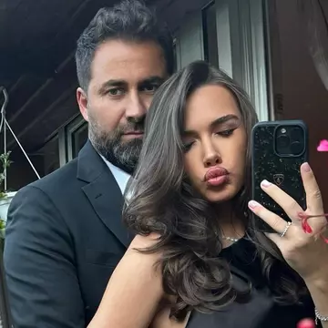 Ce nume superb și rar a ales Iustina Loghin pentru fetița ei. Semnificația este de-a dreptul deosebită: "Dar de la Dumnezeu"