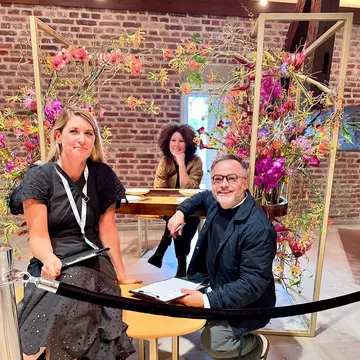 Nicu Bocancea a jurizat Campionatul de Floristică al Belgiei și a creat lucrarea centrală la evenimentul Feerie Florale, de la Castelul Alden Biesen