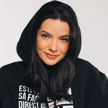 Anca Dinicu a născut un băiețel. Actrița a dezvăluit numele bebelușului