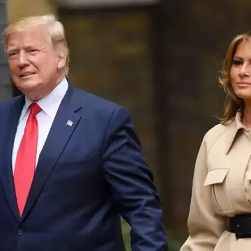 Melania Trump, apreciată pentru apariţia din ziua alegerilor din SUA. Cum s-a îmbrăcat soţia lui Donald Trump