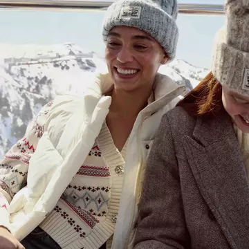 Levi’s celebrează vacanța de Crăciun cu daruri atemporale, oferte și denim