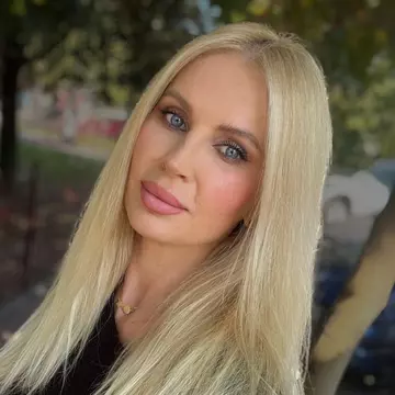 De ce a fost dată afară Andreea Bănică dintr-un restaurant celebru din București: „Mai penibil de atât nu se poate”