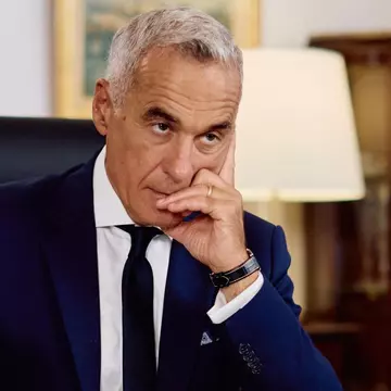 Călin Georgescu, discursuri împotriva Bisericii și a religiei: „Religiile dezbină, spiritualitatea unește. Asta nu înțelege poporul român”. Candidatul citează din Osho, care promovează sexul liber