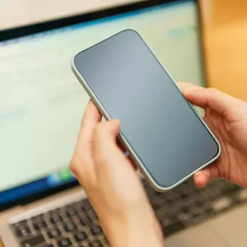 Cum să alegi folia de protecție potrivită pentru telefonul tău