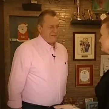 Imagini din casa în care a locuit Helmut Duckadam. Cum arată cele mai valoroase obiecte din vila de la Domnești a „Eroului de la Sevilla”