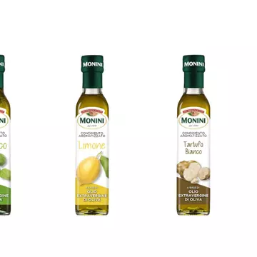 Condimente, ulei de măsline extra virgin și arome mediteraneene ... pentru gătit ușor și gustos!