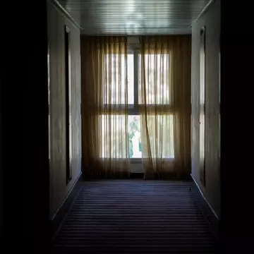 3 trucuri pentru alegerea draperiilor și perdelelor din bucătărie!