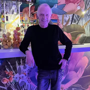 Leonard Miron, schimbat complet după ce a slăbit 60 de kilograme. "Eu nu mă recunosc!" Fostul prezentator TV, nevoit să ia pastile zilnic, până la sfârșitul vieții