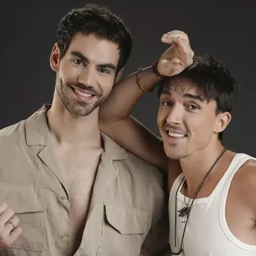 Logodnicul și tatăl lui Emil Rengle, față în față. Cum a decurs întâlnirea: „Vai și amar”. Dansatorul și Alejandro Fernandez participă la Asia Express 2025