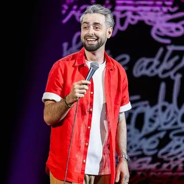 Ce soție superbă are Radu Bucălae. Cum a cunoscut-o fostul concurent de la "Power Couple" pe Alexandra. "Am zis: Ea e femeia vieții mele!"