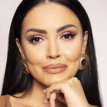 Andreea Mantea revine pe micile ecrane. Când și unde va putea fi urmărită vedeta