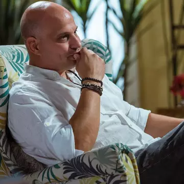 Cine este Vlad Huidu de la Power Couple 2025. Secretul relației cu soția sa, Giulia Anghelescu