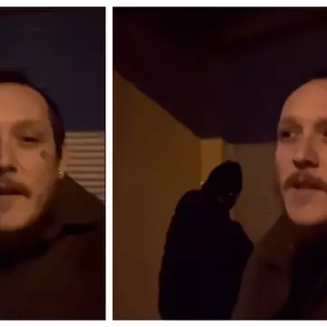 What’s Up, întâmplare inedită cu un livrator. De ce a decis bărbatul să îi mănânce mâncarea artistului, în fața casei lui