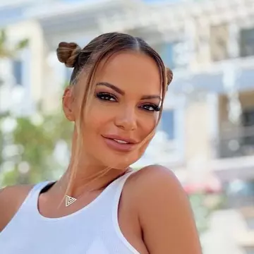 Cum se descurcă Andreea Antonescu ca mamă singură, cu două fiice: "Nu am bonă. E complicat"
