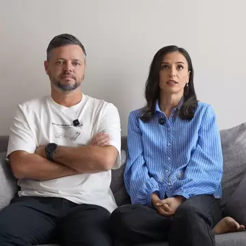 „Ne înregistrau cu telefoanele pe ascuns”. Ce au descoperit vloggerii „HaiHui în Doi” în timpul unei călătorii în Coreea de Nord