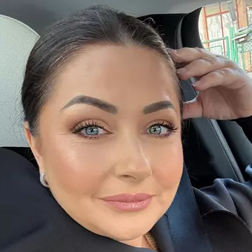 Cum arată în realitate Gabriela Cristea, fără machiaj și filtre. "Deh, viață de casnică!" / Foto