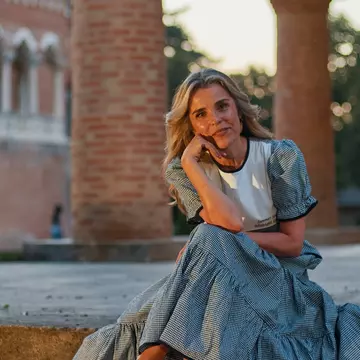 Cristela Georgescu, prima apariție după ce soțului ei, Călin Georgescu, i s-a respins candidatura la alegerile prezidențiale