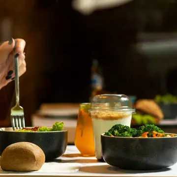 Tendințele în nutriție pentru 2025: Cum să-ți menții energia în ritm cu viața modernă