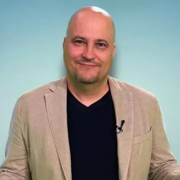 Cum arată Rareș, fiul lui Șerban Huidu. Tânărul a împlinit 18 ani: „Astăzi este despre tine”