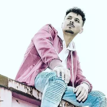 Danny Dearden, fost concurent "X Factor", a murit la 34 de ani. Ce se știe despre cauza decesului