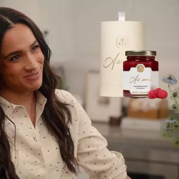 Prețul exorbitant cu care își vinde Meghan Markle produsele din brandul „As Ever”: „Pentru a vă aminti acest moment esențial cu mine”