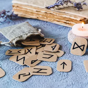 Ce sunt runele și la ce ajută