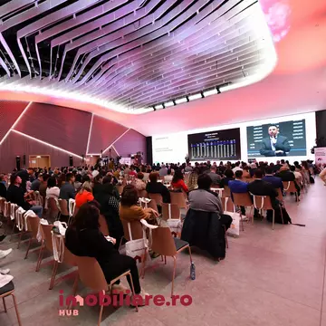 Imobiliare.ro HUB 2025: Evenimentul care celebrează 25 de ani de inovație în imobiliare aduce pe scenă lideri ai performanței din sport, artă și business