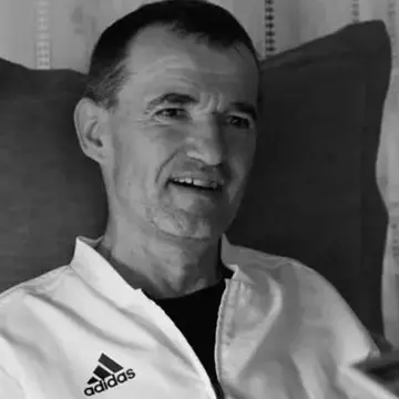 Fotbalistul Marcel Sabou a murit la 59 de ani. Sportivul a pierdut lupta cu o boală nemiloasă