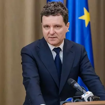 Nicușor Dan, despre tăierea burselor școlare: „E anormal să numeşti de merit ceea ce iau 30% dintre elevii din sistem”