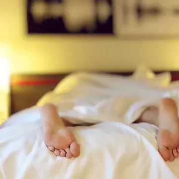 Ritualuri simple care te ajută să adormi mai repede și să dormi mai bine