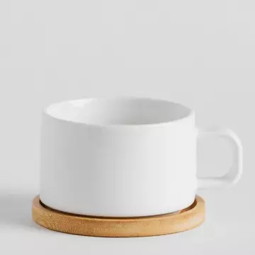 Platforme populare unde găsești căni și cești de cafea de calitate