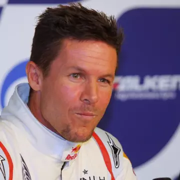 Care a fost cauza morții lui Felix Baumgartner. Medicii au spus că a făcut stop cardiac, dar expertiza tehnică susține altceva