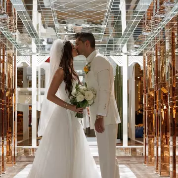 Cătălin „Tomată” Gheorghe, fostul iubit al Elenei Băsescu, va deveni tată pentru a doua oară. Soția lui, Michelle Ciubuc, este însărcinată cu primul lor copil