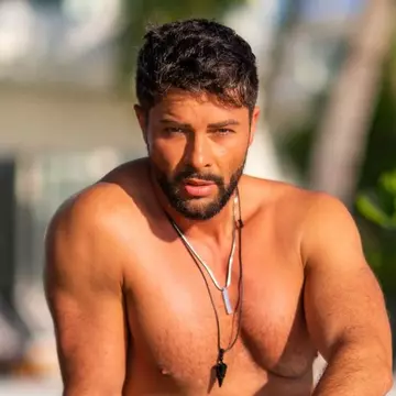 Cine este Andrei Vasile de la Insula Iubirii 2025. Ispita masculină vine din Marea Britanie și vinde branduri de lux