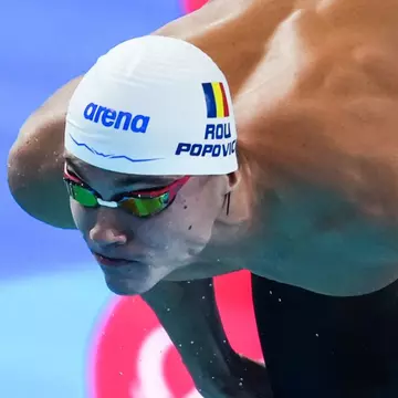 David Popovici, campion mondial la 100 m liber, la Singapore. Românul a înregistrat o nouă reușită