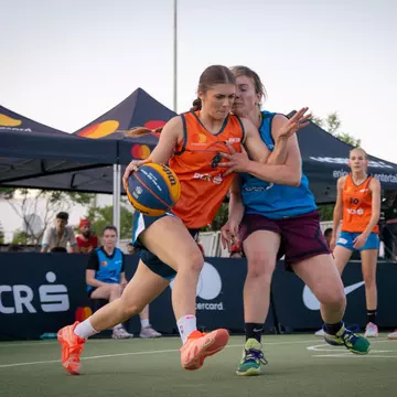 Coborâți la stația de sport? BCR Sport Arena Streetball Ploiești vine în weekend pe Bulevardul Castanilor