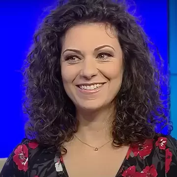 Naty Badea, sora lui Mircea Badea, impresii după prima seară de Beach, Please!: „Este ceva monstruos”. Ce sfat i-a dat lui Selly, co-organizatorul evenimentului