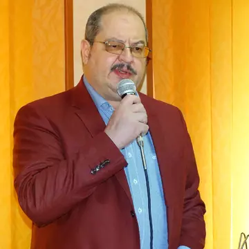 A murit profesorul Gabriel Coșoveanu. A fost critic literar și decan al Facultății de Litere din Craiova