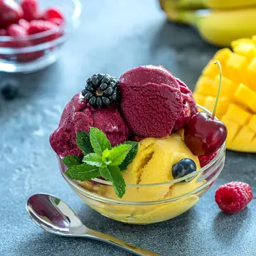 Care este diferenţa dintre îngheţată, sorbet şi gelato