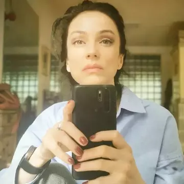 Cine este și cu ce se ocupă Olivia Steer