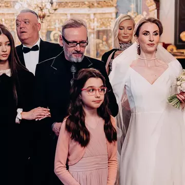 Unde și cu cine pleacă Mihai Albu și soția lui, Elena, în luna de miere: „Pe o insulă”