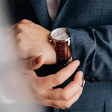 Cum pot serviciile unei case de amanet să reprezinte un sprijin financiar