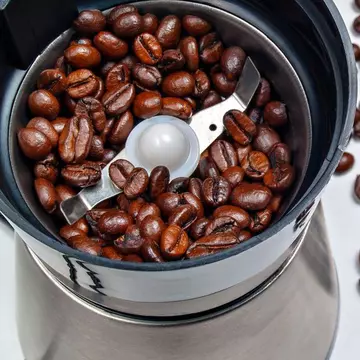 Râșnițele pentru cafea și importanța granulației în gustul final